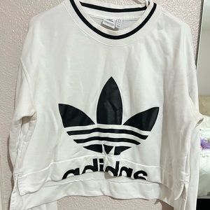 Cropped adidas sweater